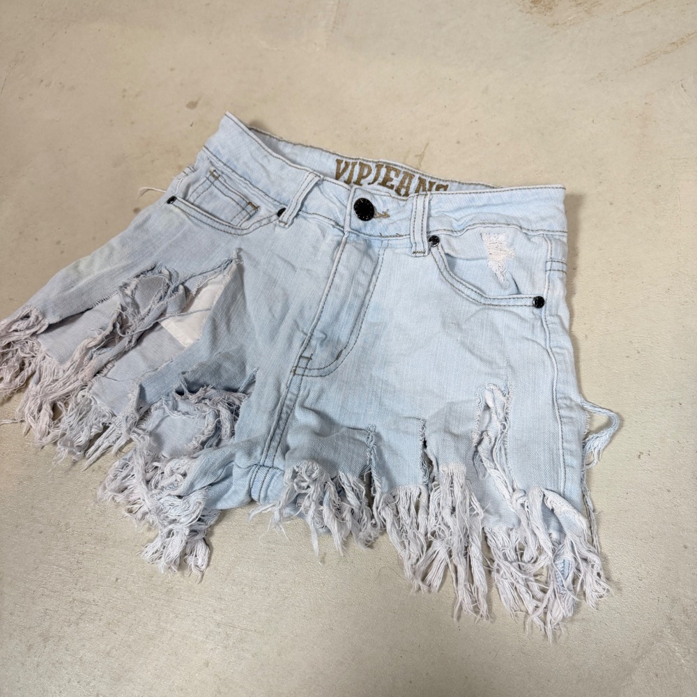 VIP Jeans Light Wash Distressed Fringe Denim Shorts Womens Size 27